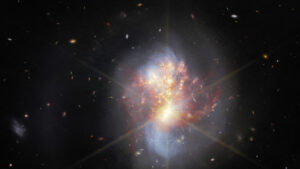 برخورد کهکشان های IC 1623 از نگاه جیمز وب